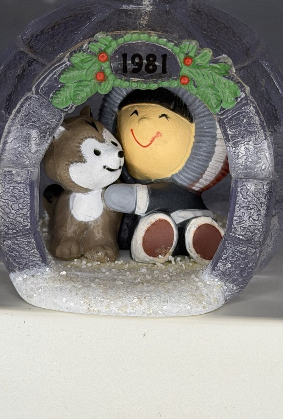 1981 Boxed Hallmark Frosty Friends 2nd in Series Eskimo Husky Igloo Ornament